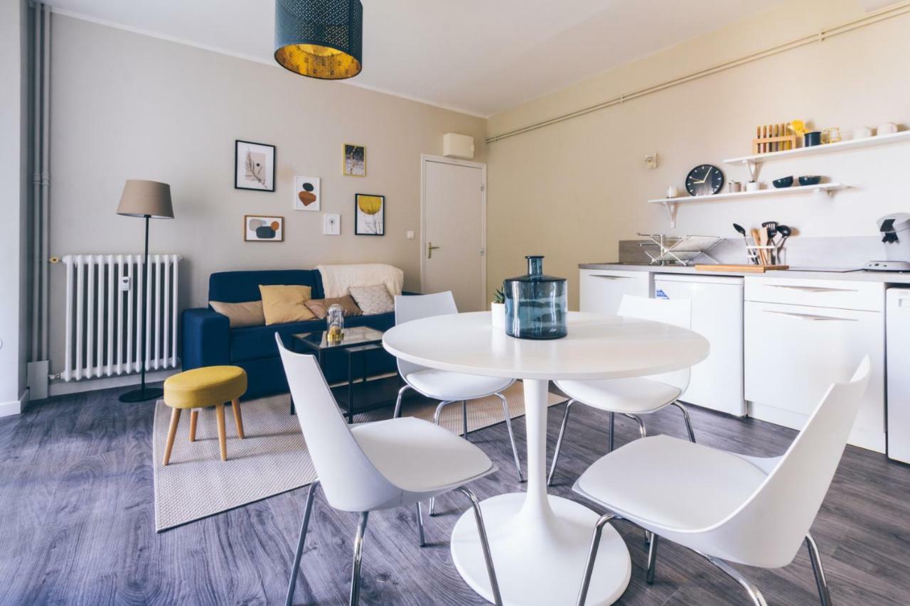 Sejourpoitiers ★ Appartement Lumineux ★ 1 Chambre Separee ★ 300M De La Gare Et Acces Direct Au Coeur Historique Exteriör bild